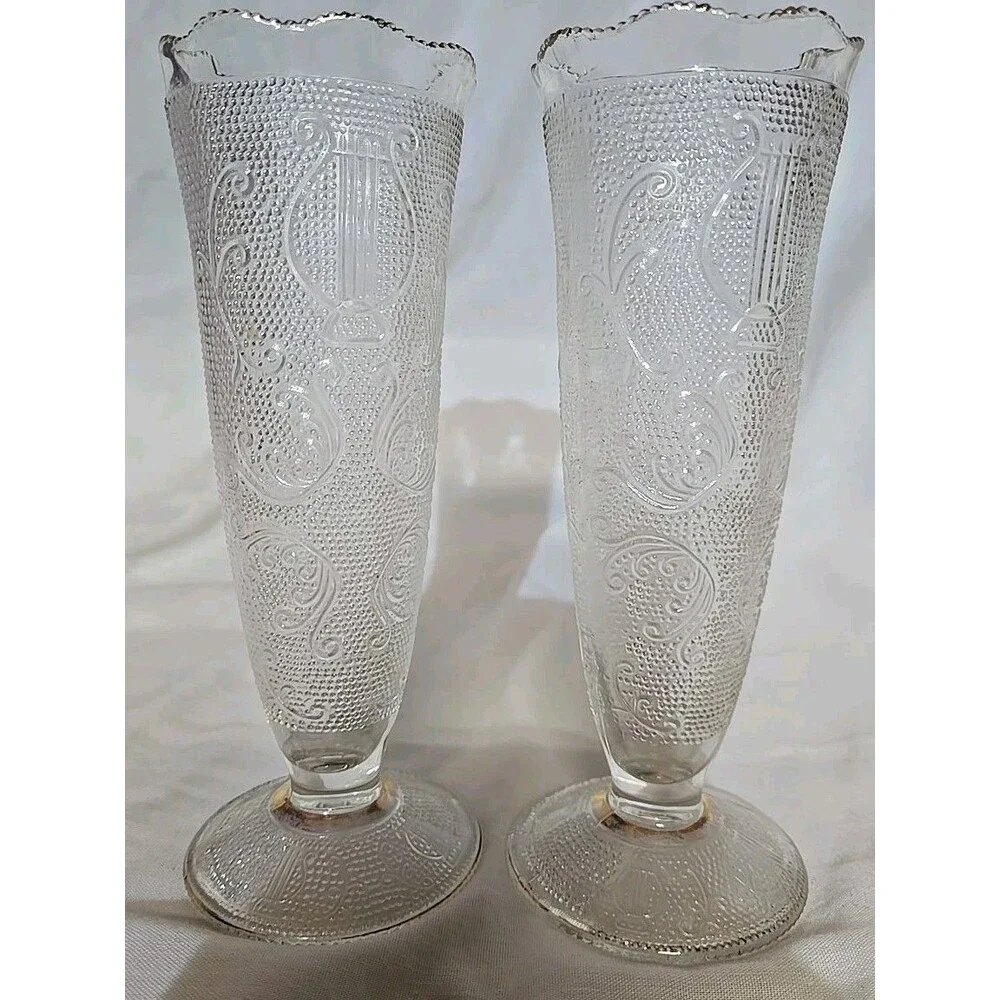 Set Of 2 VTG Jeannette Clear Harp & Scroll Glass Bud Vases W/22K Gold Trim